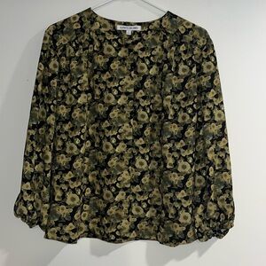 ELIZABETH AND JAMES floral button down blouse